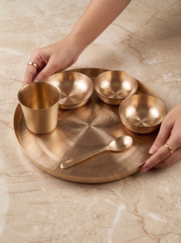Authentic Handcrafted Pure Kansa Dinner Thali Set (11 Inches / 27.94 cm) – 6-Piece Traditional Bell Metal Dining Set (1 Thali, 2 Bowls, 1 Sweet Dish Bowl, 1 Glass, 1 Spoon)